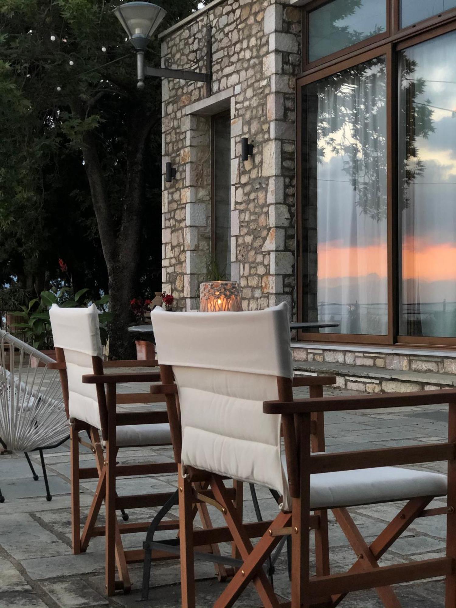 Polas Residencies Lejlighedshotel Kalamata Eksteriør billede