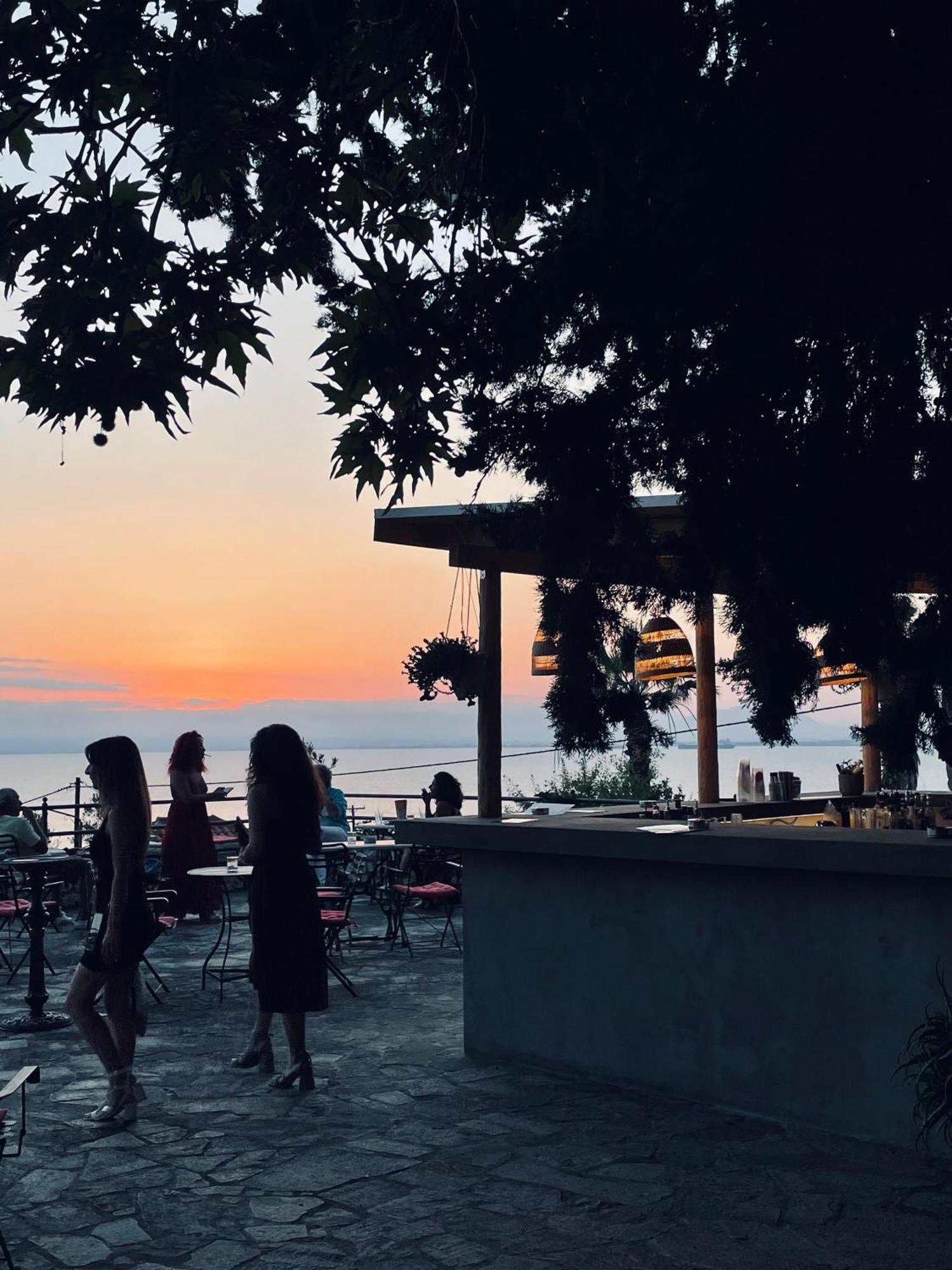 Polas Residencies Lejlighedshotel Kalamata Eksteriør billede