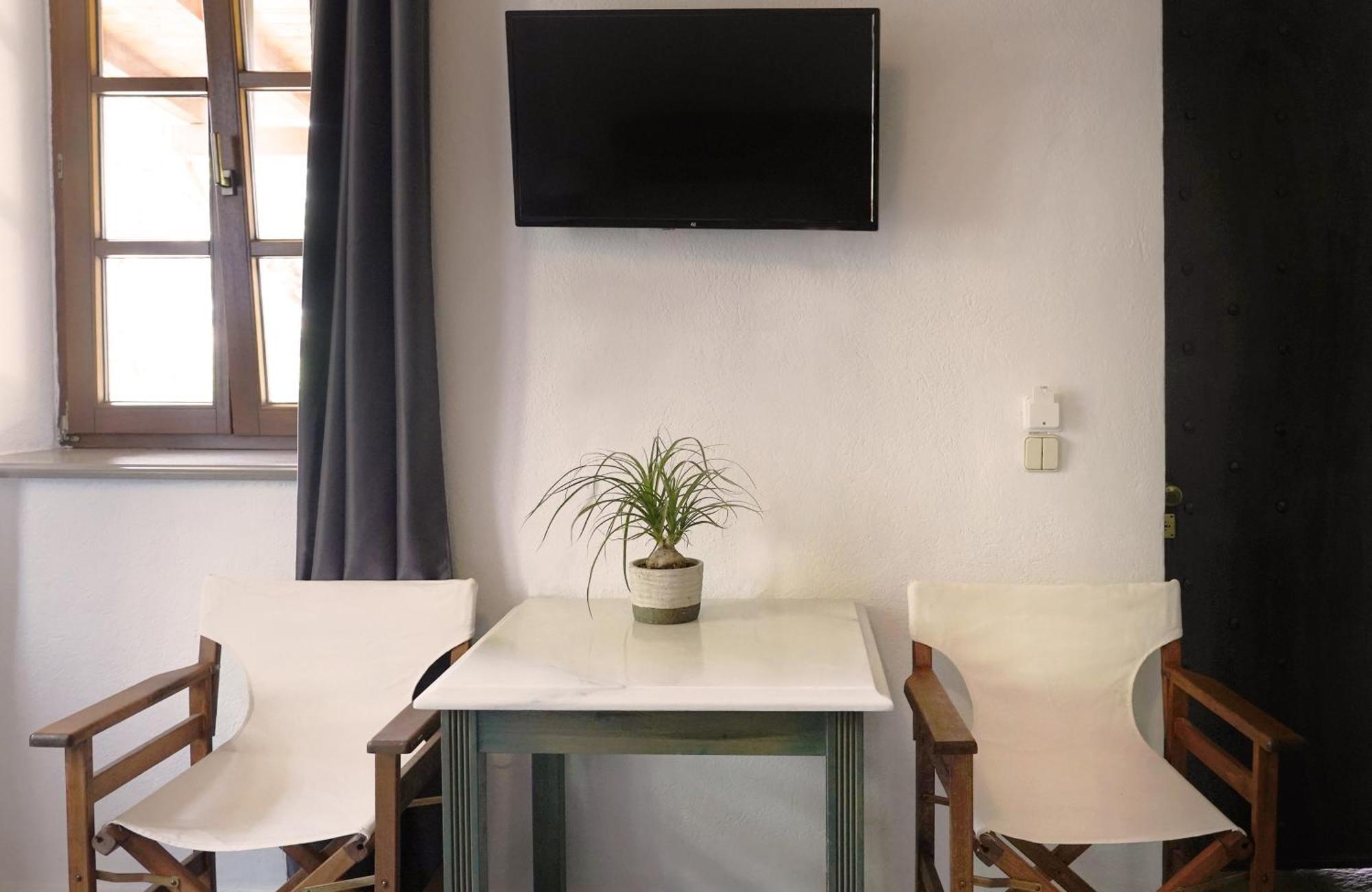 Polas Residencies Lejlighedshotel Kalamata Værelse billede